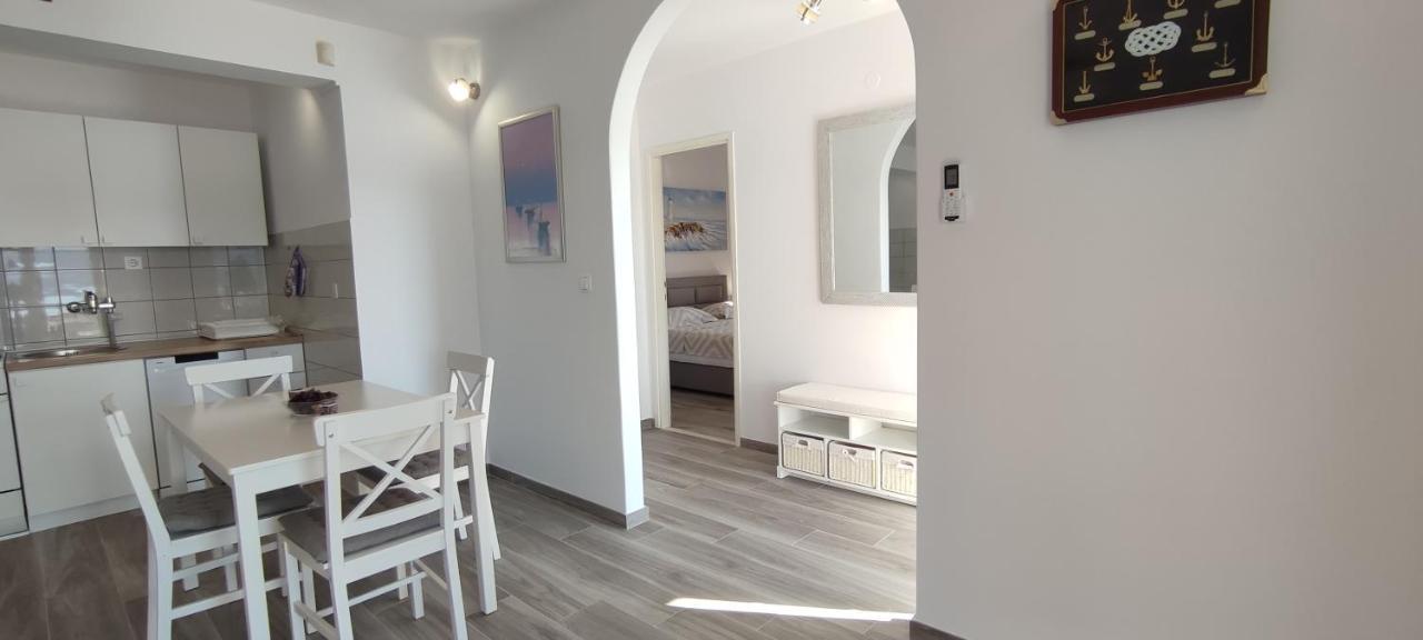 Sunset Apartments 슬라노 외부 사진