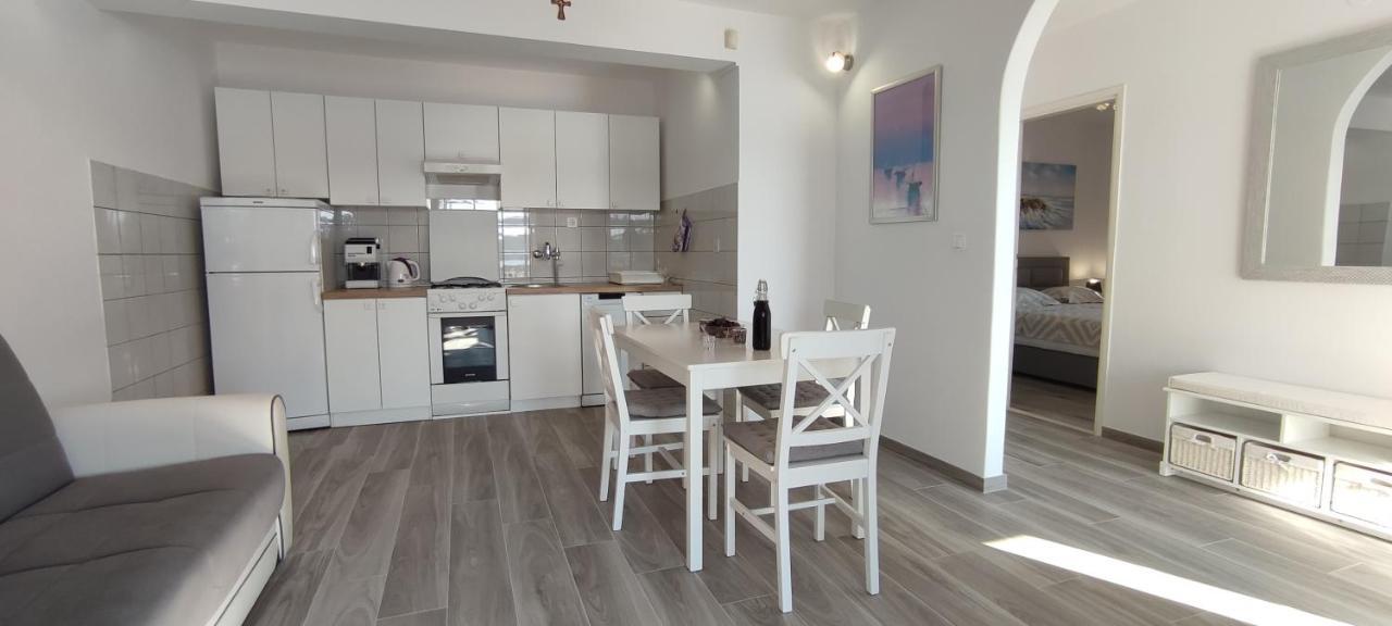 Sunset Apartments 슬라노 외부 사진