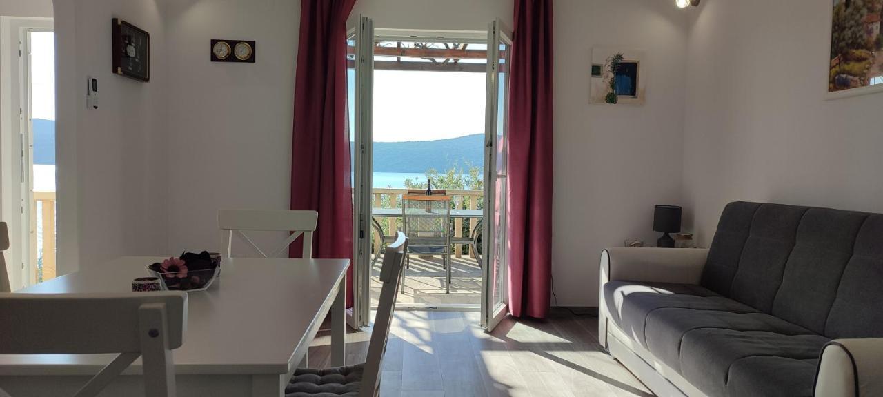 Sunset Apartments 슬라노 외부 사진