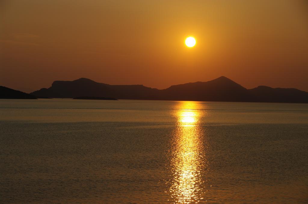 Sunset Apartments 슬라노 외부 사진